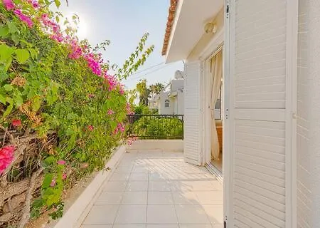 וילה Amazing Pool&garden 50 M Sandy *