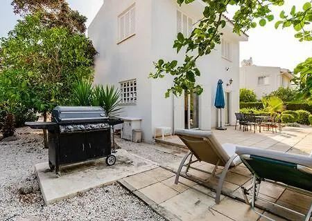 וילה Amazing Pool&garden 50 M Sandy קורל ביי
