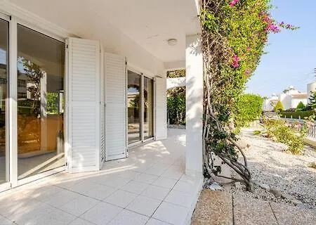 Amazing Pool&garden 50 M Sandy * קורל ביי